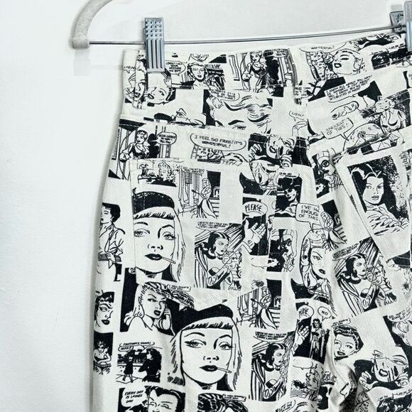 Reformation newspaper print jeans - Picture 8 of 11